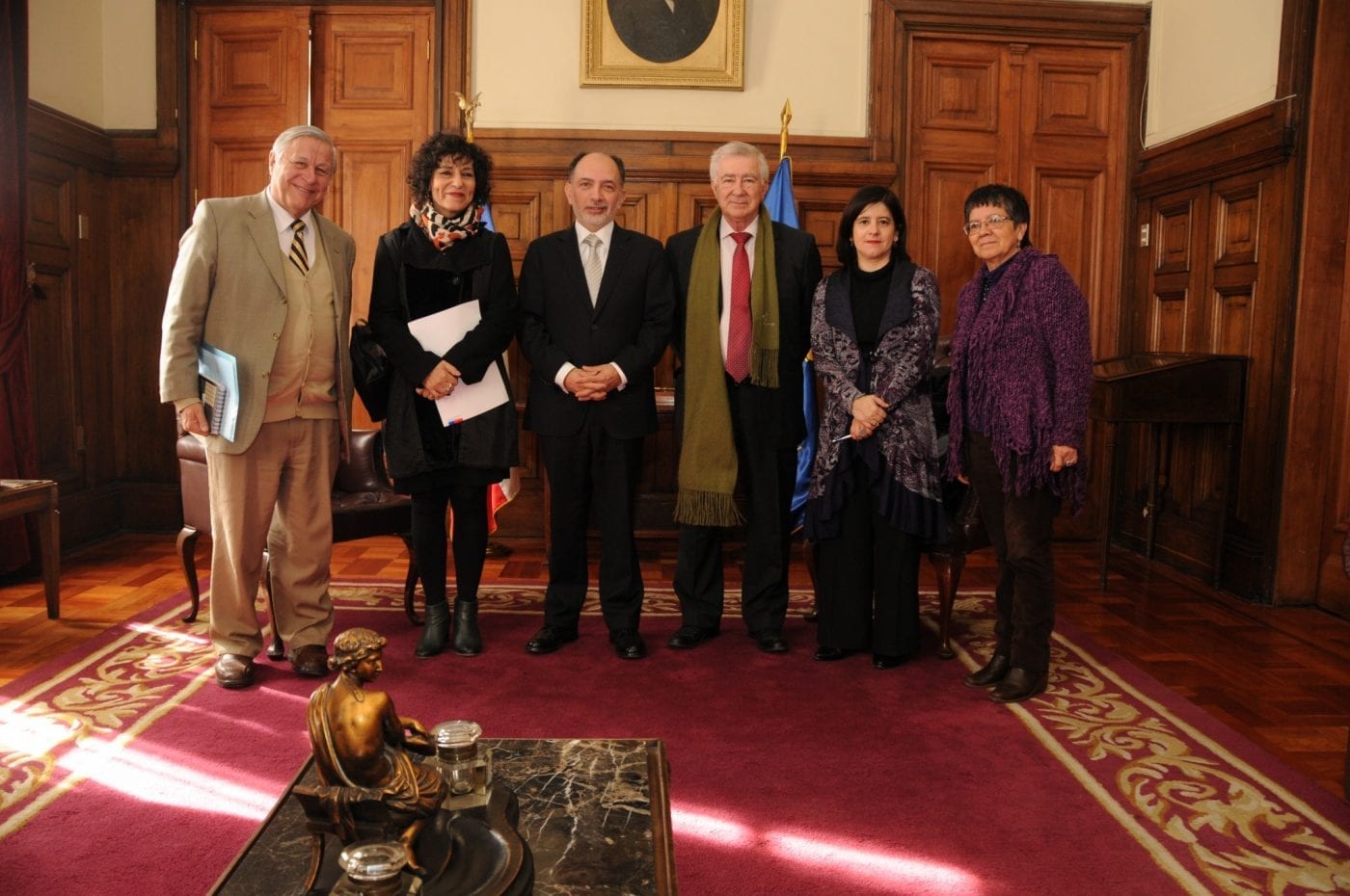 Representantes de la AMCD se reúnen con el presidente de la Corte Suprema